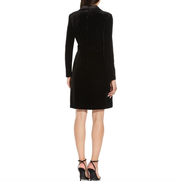 Adriana Papell Black Satin Collar Long Sleeve Dress - Picture 2 of 11